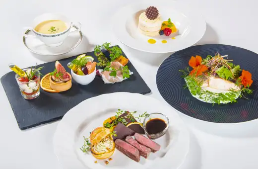 画像:カジュアルレストラン セピア ランチ シェフのおまかせフルコース 3,500円